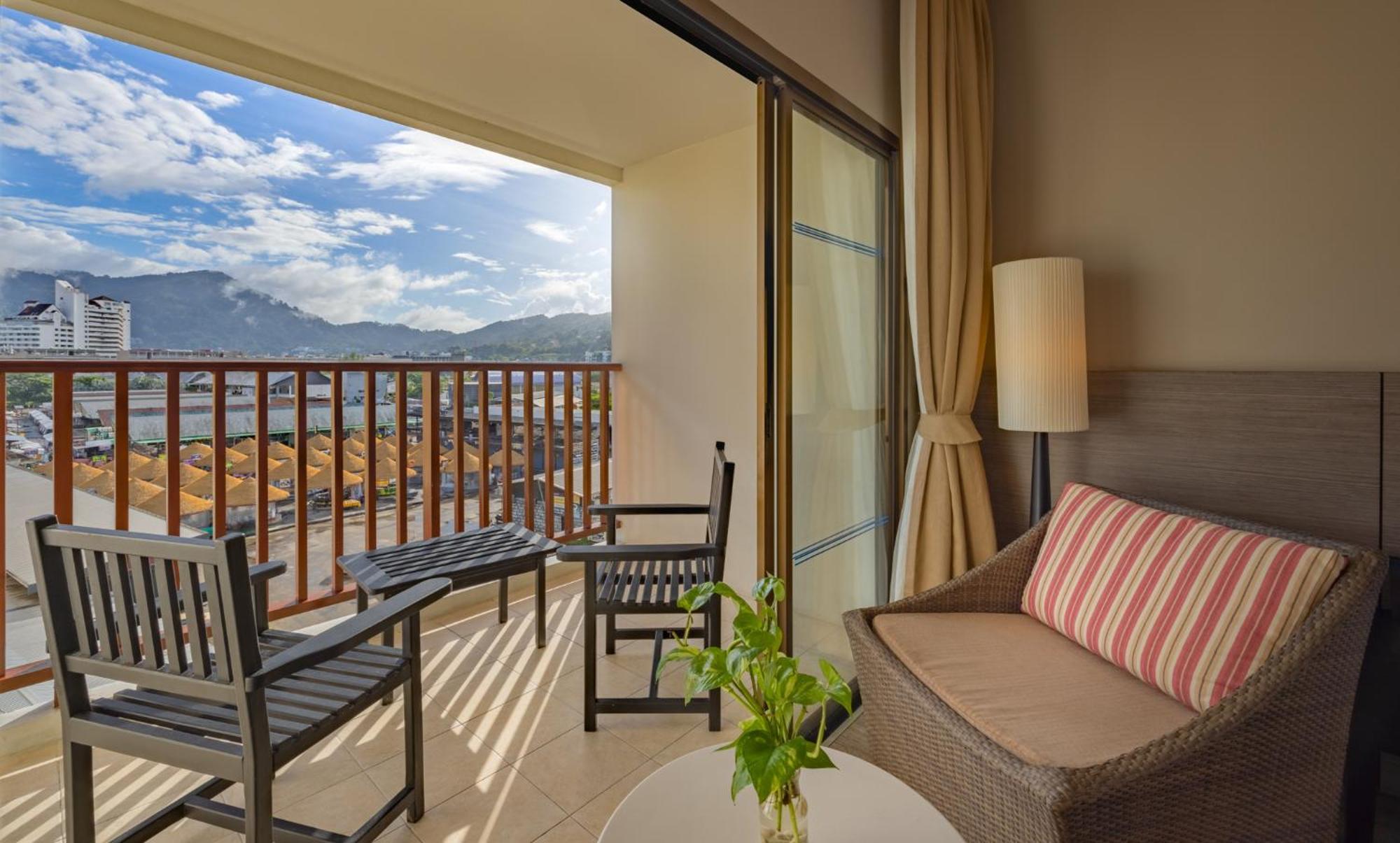 Deevana Plaza Phuket - Sha Extra Plus Patong Extérieur photo